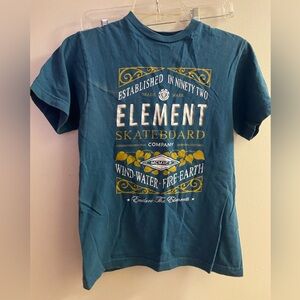 Element Skateboard Co Boy’s Blue Full Graphic Tee T Shirt L Large Chest 30”